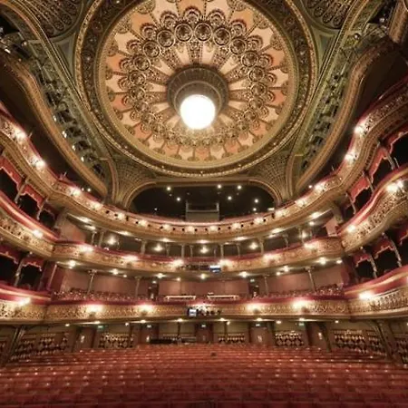 Sugarhill Docks * לידס