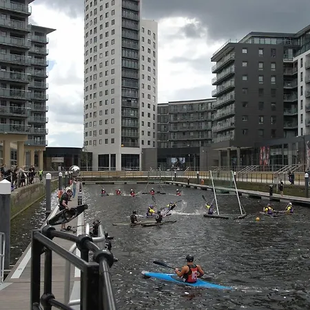 Sugarhill Leeds Docks