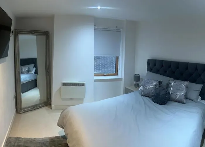 Sugarhill Docks * Leeds (West Yorkshire)